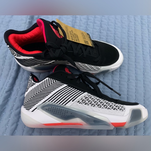 NWT Men’s Size 10 Jordan Basketball Sneakers - Picture 2 of 8